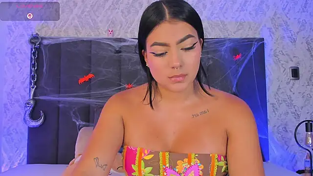 dana hazze online show from October 2025 08:30:01 PM