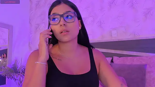Snapshot of dana_hazze chatting on May 2026 03:21:01 AM dana hazze online show from May 2026 03:21:01 AM