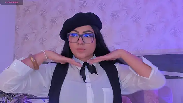 Snapshot of dana_hazze chatting on May 2026 04:49:02 AM dana hazze online show from May 2026 04:49:02 AM