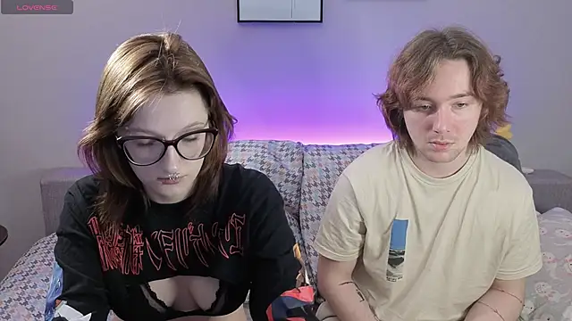 Snapshot of ellen_and_danny chatting on October 2025 05:24:01 PM ellen and danny online show from October 2025 05:24:01 PM
