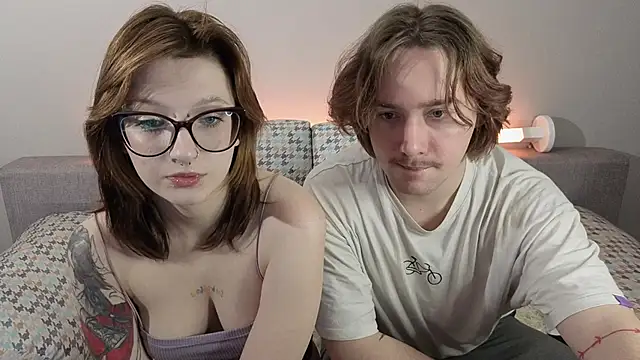 Snapshot of ellen_and_danny chatting on November 2025 05:06:01 PM ellen and danny online show from November 2025 05:06:01 PM