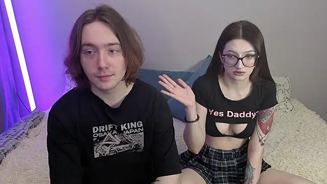 Snapshot of ellen_and_danny chatting on February 2026 05:34:01 PM ellen and danny online show from February 2026 05:34:01 PM