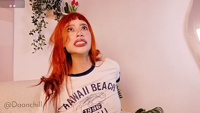 Snapshot of ScarlettRusso1 chatting on July 2026 11:33:01 PM ScarlettRusso1 online show from July 2026 11:33:01 PM
