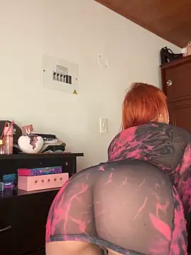 ScarlettRusso1 online show from October 2025 01:14:02 PM