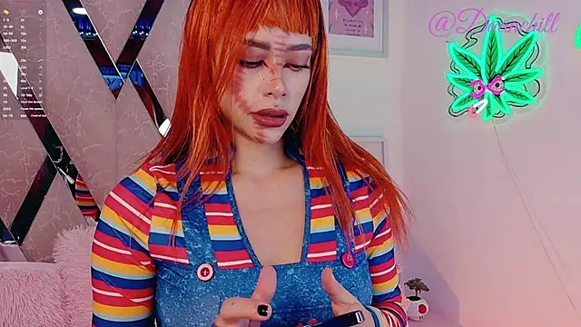 ScarlettRusso1 online show from October 2025 01:08:01 PM