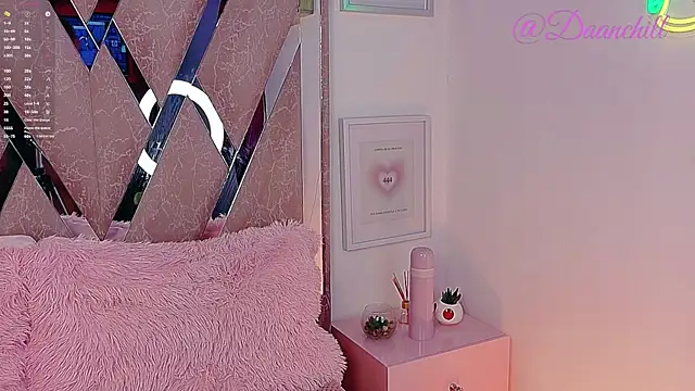 ScarlettRusso1 online show from September 2025 12:03:01 PM