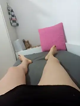 lolitaportugal23 online show from March 2026 06:01:01 PM