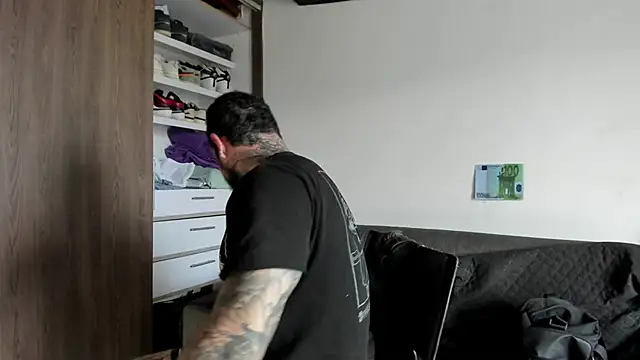 natevillage online show from March 2026 09:05:02 PM