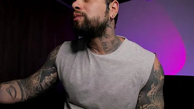 natevillage online show from April 2026 09:10:01 PM