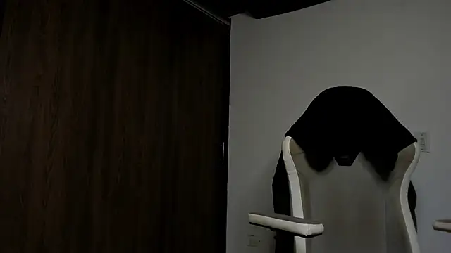 Snapshot of natevillage chatting on September 2025 04:08:01 AM natevillage online show from September 2025 04:08:01 AM