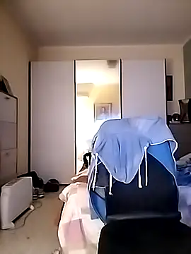 KalendaXL online show from February 2026 01:38:01 AM