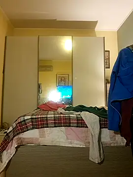 KalendaXL online show from December 2025 06:29:01 PM