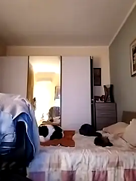 KalendaXL online show from February 2026 07:02:02 PM