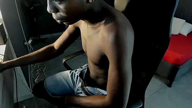 Johan barreto online show from September 2025 02:01:01 AM