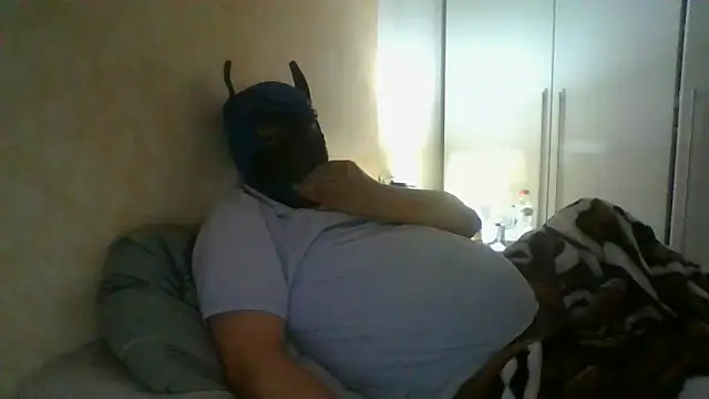 Snapshot of soumicuckold1 chatting on March 2026 11:52:02 PM soumicuckold1 online show from March 2026 11:52:02 PM