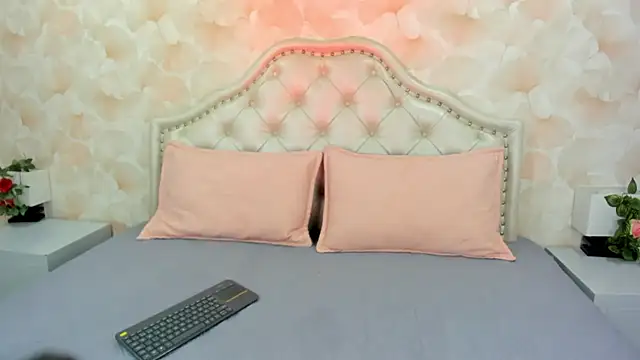 SofiaWhites online show from May 2026 03:49:02 AM