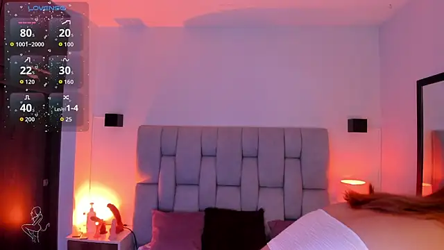 Mia volkova online show from November 2025 12:27:01 PM