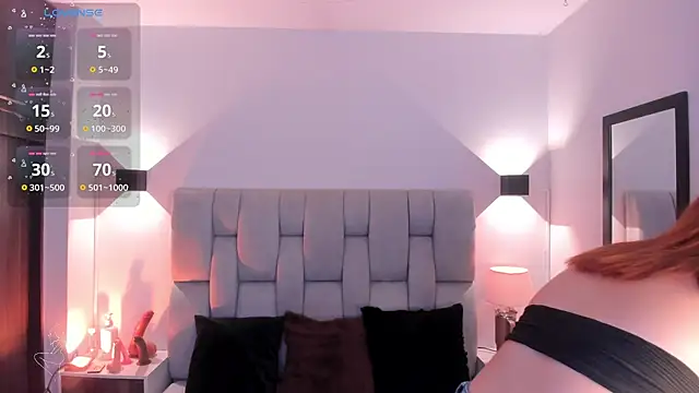 Mia volkova online show from November 2025 12:38:01 PM