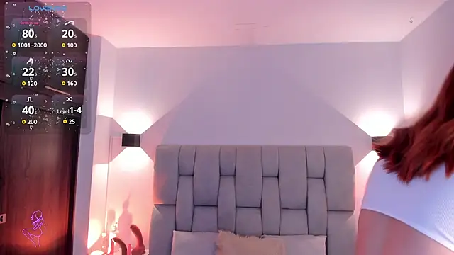 Mia volkova online show from November 2025 12:26:01 PM