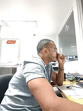 SanChacal5694 online show from January 2026 10:13:02 PM