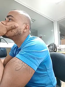 SanChacal5694 online show from February 2026 10:09:01 PM