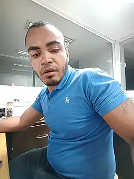 Snapshot of SanChacal5694 chatting on November 2025 10:54:01 PM SanChacal5694 online show from November 2025 10:54:01 PM