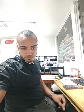 SanChacal5694 online show from April 2026 10:44:02 PM