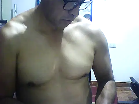Snapshot of sexigym35 chatting on September 2025 02:48:01 AM sexigym35 online show from September 2025 02:48:01 AM