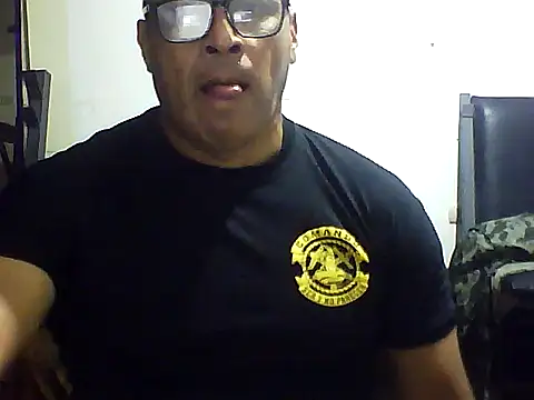 Snapshot of sexigym35 chatting on October 2025 02:54:01 AM sexigym35 online show from October 2025 02:54:01 AM