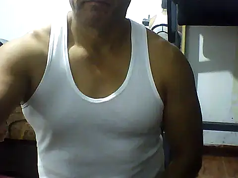 Snapshot of sexigym35 chatting on October 2025 03:26:01 AM sexigym35 online show from October 2025 03:26:01 AM