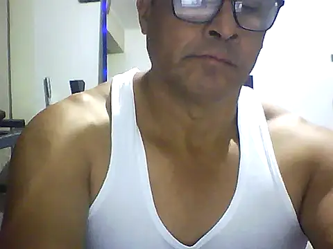 Snapshot of sexigym35 chatting on September 2025 03:45:02 AM sexigym35 online show from September 2025 03:45:02 AM