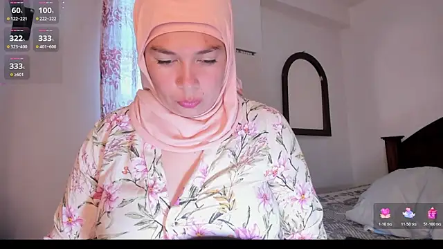 Noortaheri88 online show from November 2025 11:31:02 AM