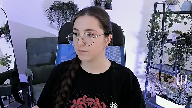 VirtuallVoyant online show from April 2026 07:15:01 AM