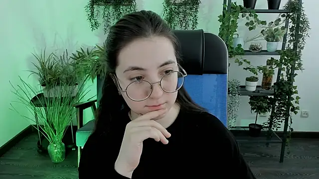 VirtuallVoyant online show from January 2026 06:51:02 AM