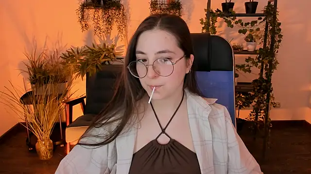 VirtuallVoyant online show from January 2026 12:48:01 AM