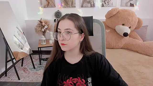 VirtuallVoyant online show from March 2026 06:44:01 AM