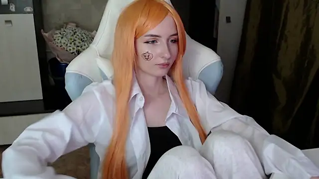 Cutti Crystal online show from October 2025 03:20:01 PM