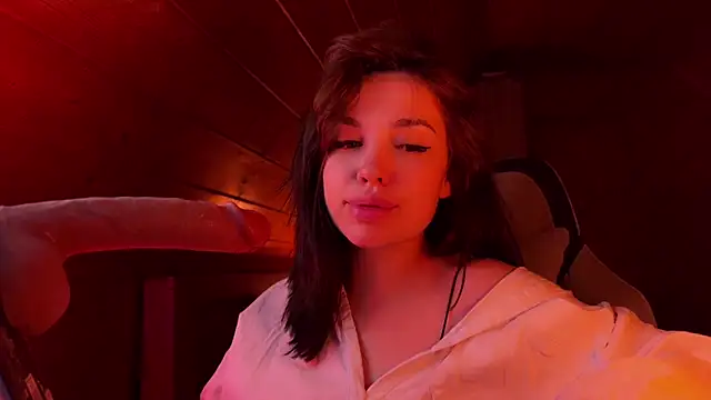 Crucio online show from May 2026 08:49:01 PM