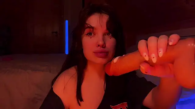 Crucio online show from February 2026 09:06:02 PM