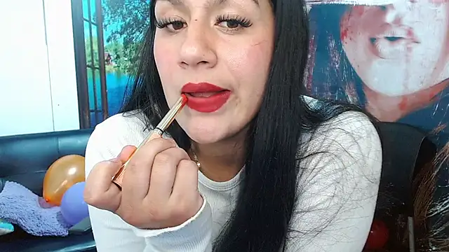 gigi gilt  online show from March 2026 04:41:02 PM