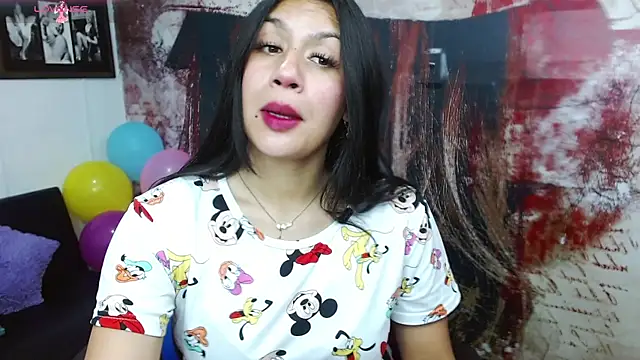 gigi gilt  online show from July 2026 09:23:01 PM