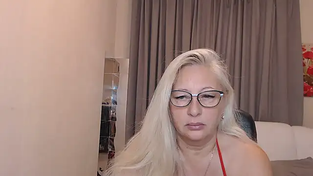 ValeriaSharm online show from November 2025 04:49:02 AM