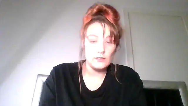 Snapshot of ScottoshThickThighs chatting on December 2025 05:31:02 AM ScottoshThickThighs online show from December 2025 05:31:02 AM