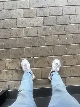 Snapshot of kamo012000 chatting on September 2025 10:33:02 AM kamo012000 online show from September 2025 10:33:02 AM