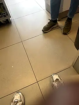 Snapshot of kamo012000 chatting on October 2025 08:37:01 AM kamo012000 online show from October 2025 08:37:01 AM