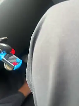 kamo012000 online show from November 2025 05:18:02 AM