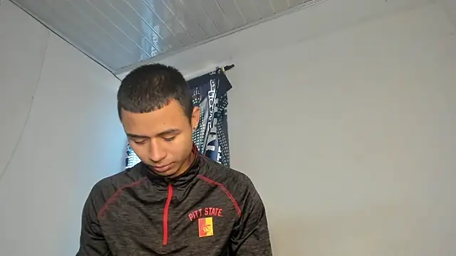  Logan Colton  online show from February 2026 06:51:02 PM