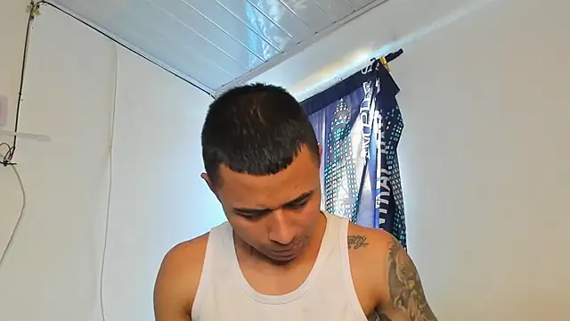  Logan Colton  online show from February 2026 06:43:02 PM