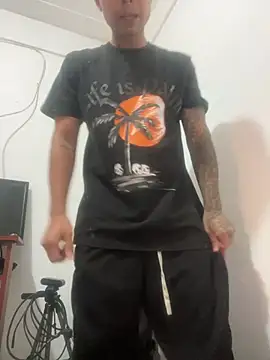  Logan Colton  online show from April 2026 05:08:02 PM