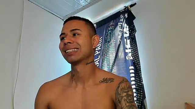  Logan Colton  online show from February 2026 05:02:01 PM